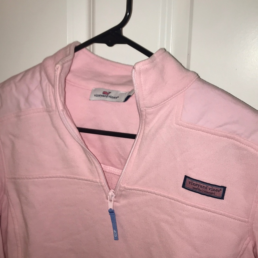 Vineyard vines pink never worn